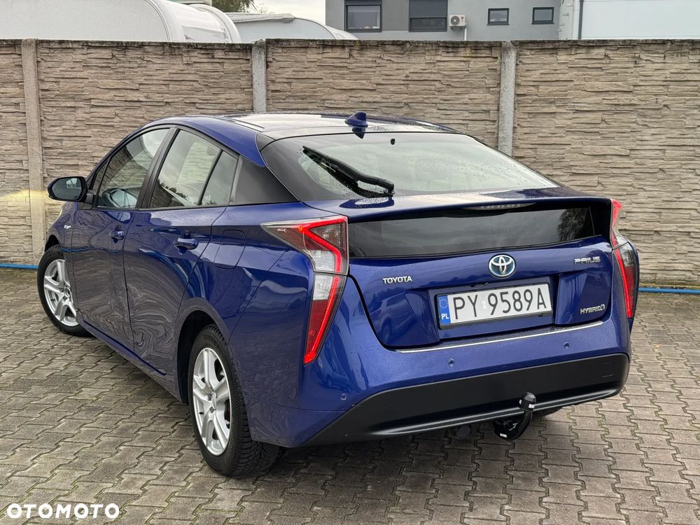 Toyota Prius 1.8 Hybrid Premium - 8