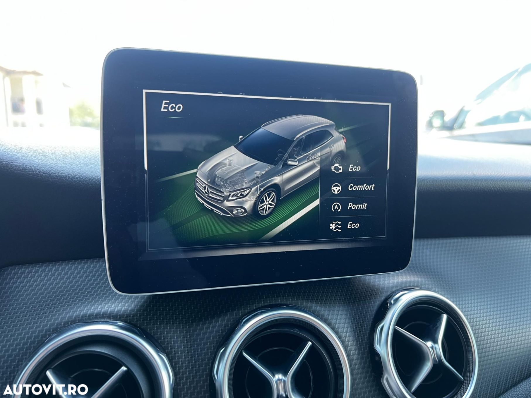 Mercedes-Benz GLA 200 d 4MATIC Aut. - 17
