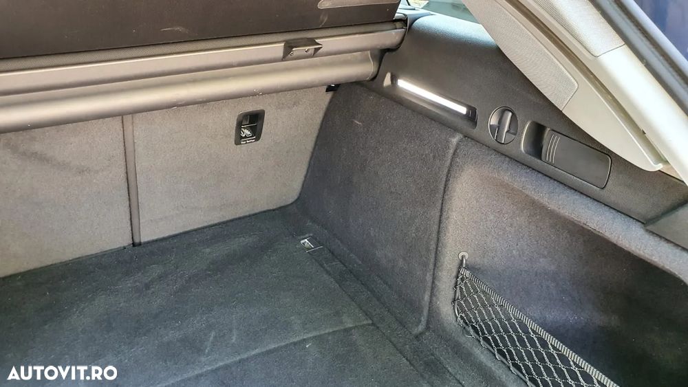 Audi A4 2.0 TDI quattro Stronic - 20