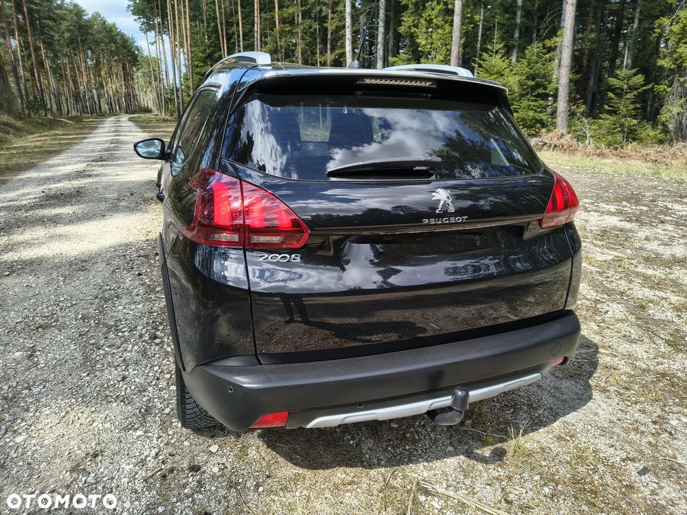 Peugeot 2008 BlueHDi 100 STOP & START Allure - 9