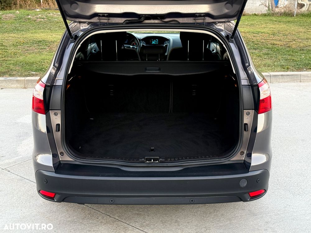 Ford Focus 1.0 EcoBoost Trend - 16