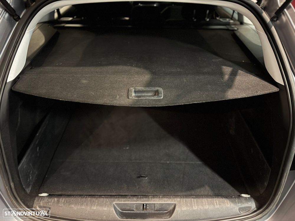 Peugeot 308 SW BlueHDi 130 EAT8 Style - 41