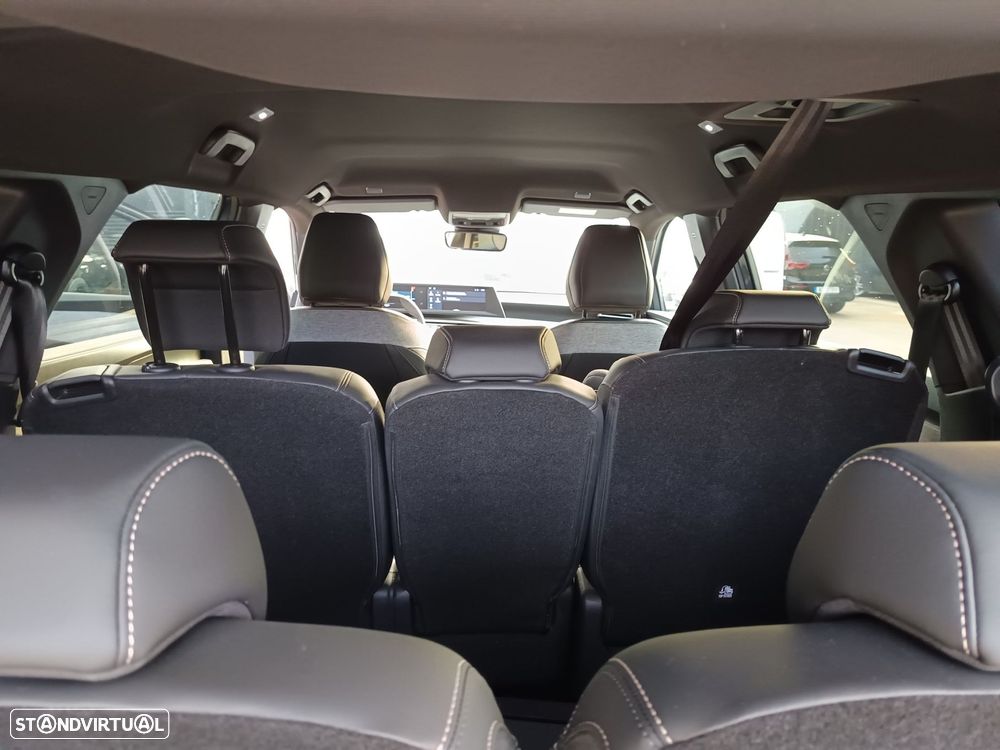 Peugeot E-5008 73 kWh Allure - 15