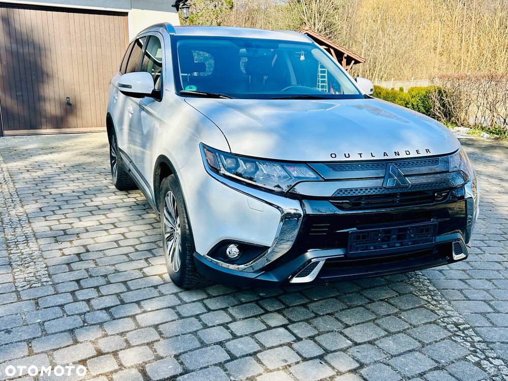 Mitsubishi Outlander 2.0 2WD CVT Diamant+ - 14