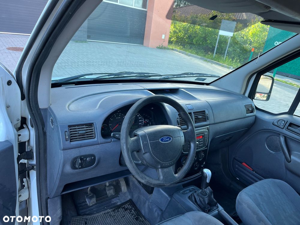 Ford connect - 12