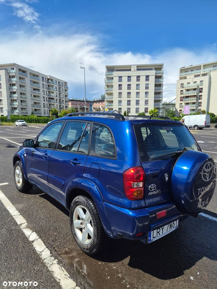 Toyota RAV4 2.0 VVT-i Sol - 11