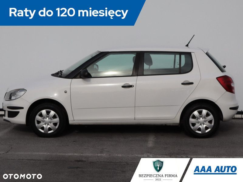 Skoda Fabia - 4