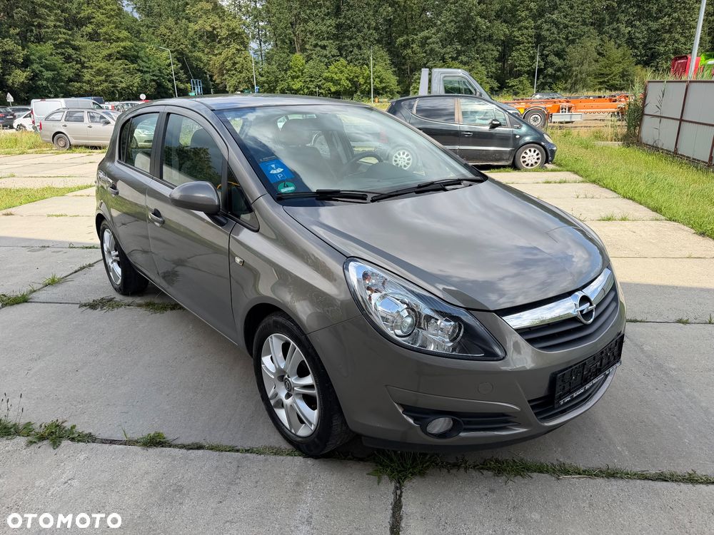 Opel Corsa 1.4 16V Edition - 3
