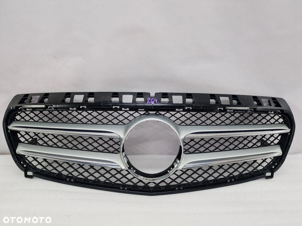 MERCEDES W176 A-KLASSA 12- CHROM / ATRAPA / GRILL PRZEDNI PRZÓD , NR A1768880260 , NR AUKCJI GL264