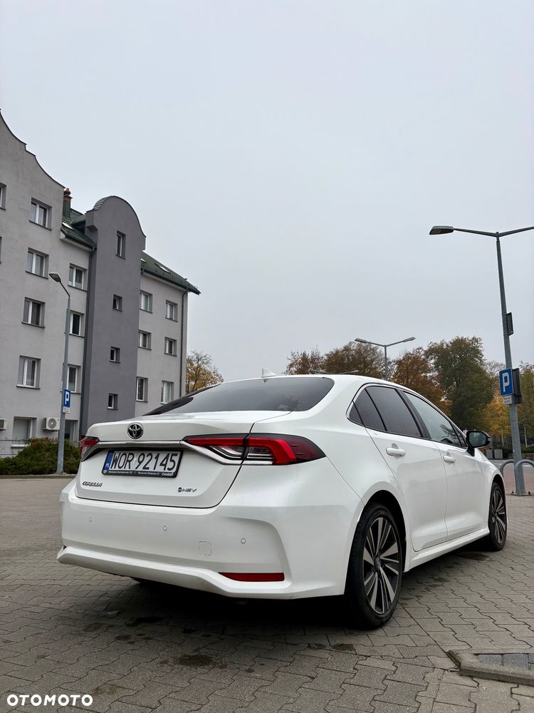 Toyota Corolla - 12