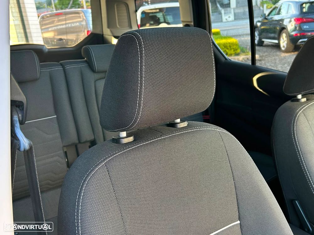 Ford Tourneo Connect Grand 1.5 TDCi Titanium - 23