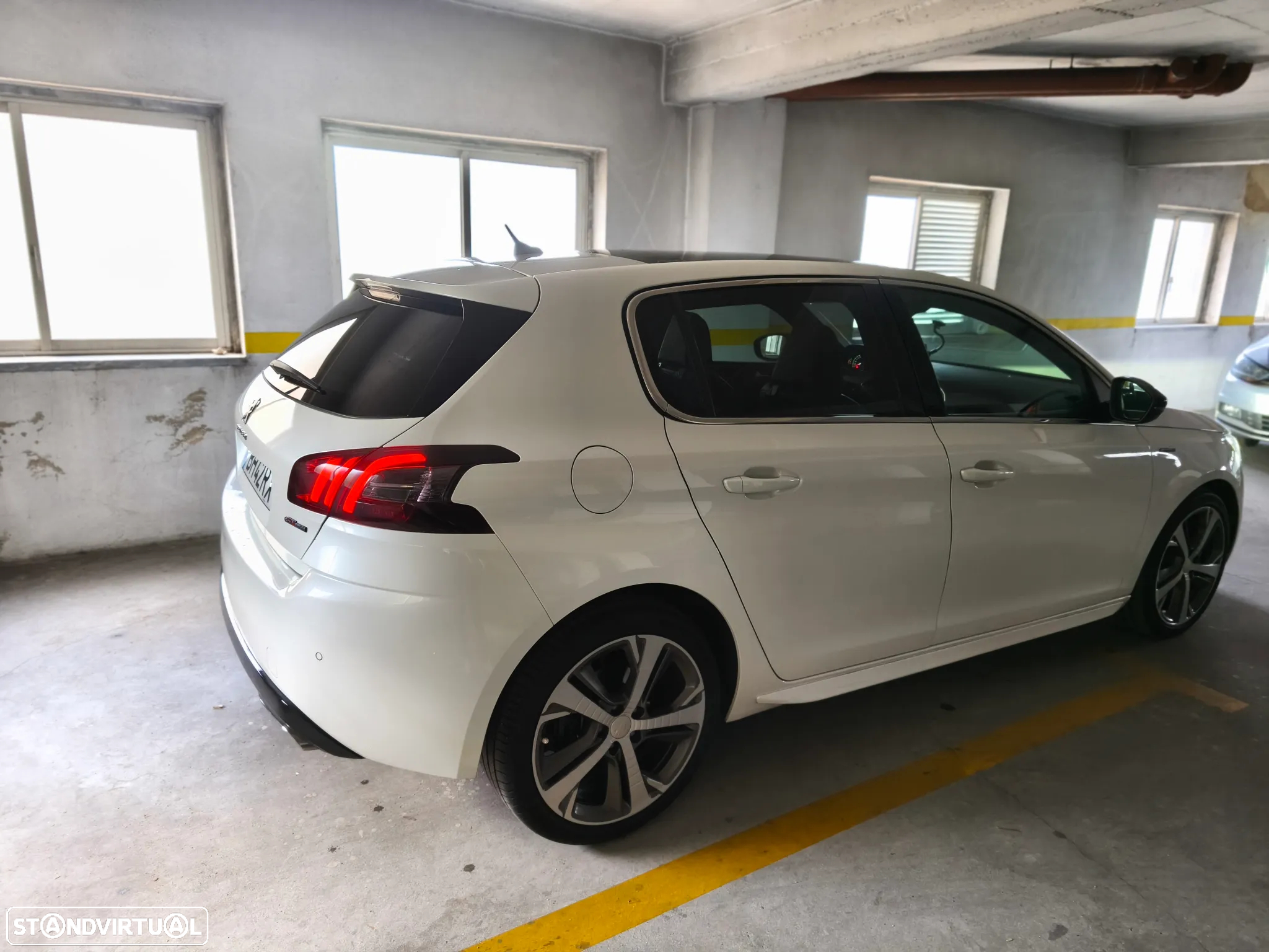 Peugeot 308 - 4