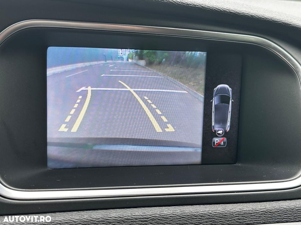 Volvo V40 D2 - 8