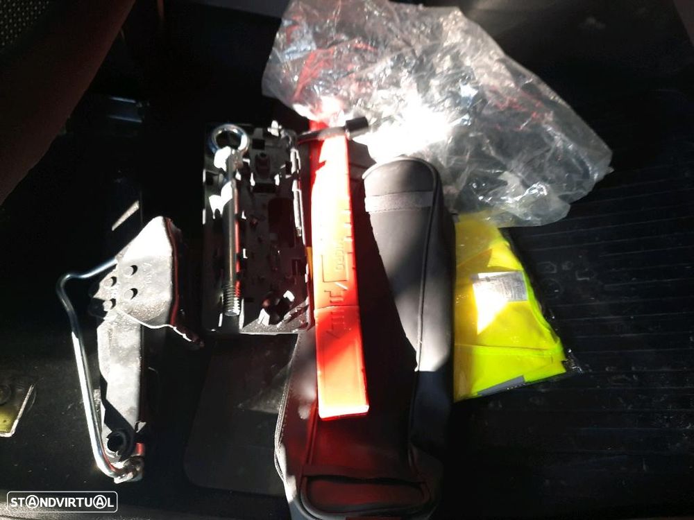 Toyota PROACE CITY 3 LUGARES CX.6 V. - 15