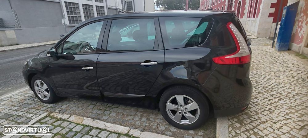 Renault Grand Scénic 1.5 dCi Dynamique S 7L - 10