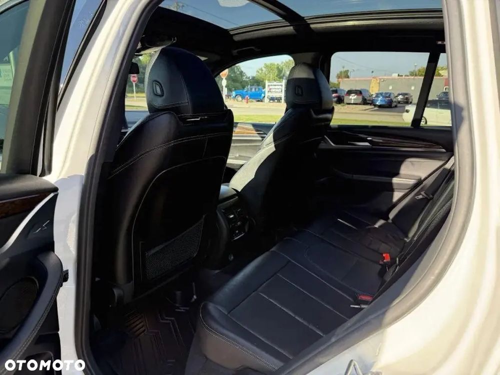 BMW X3 - 18