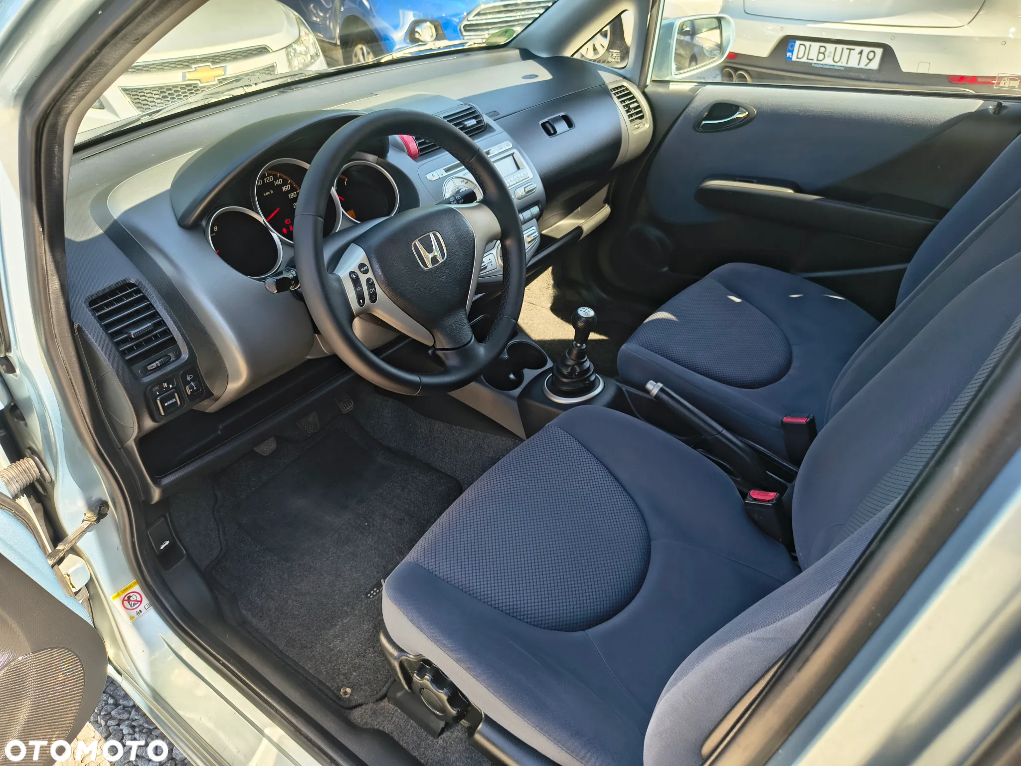 Honda Jazz 1.4 LS - 18