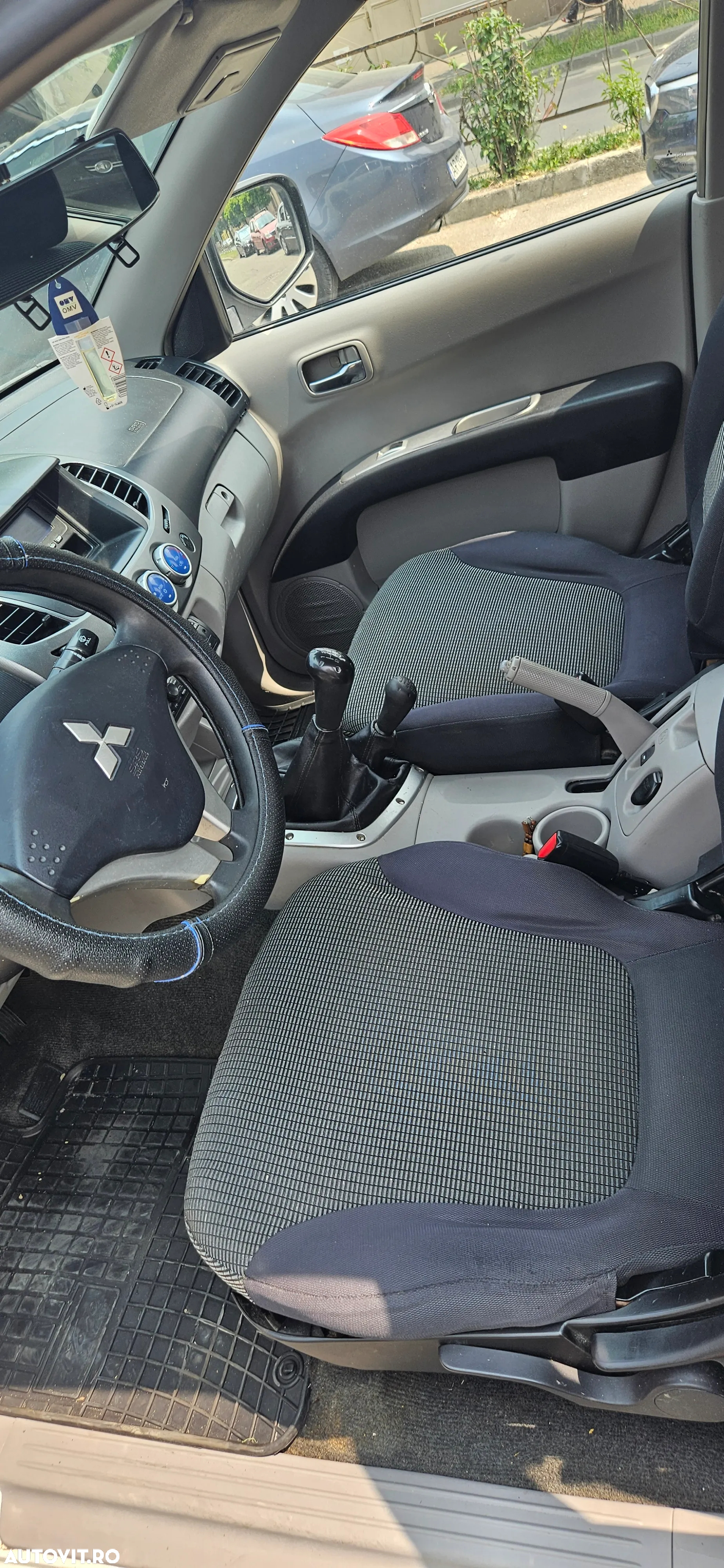 Mitsubishi L200 - 7