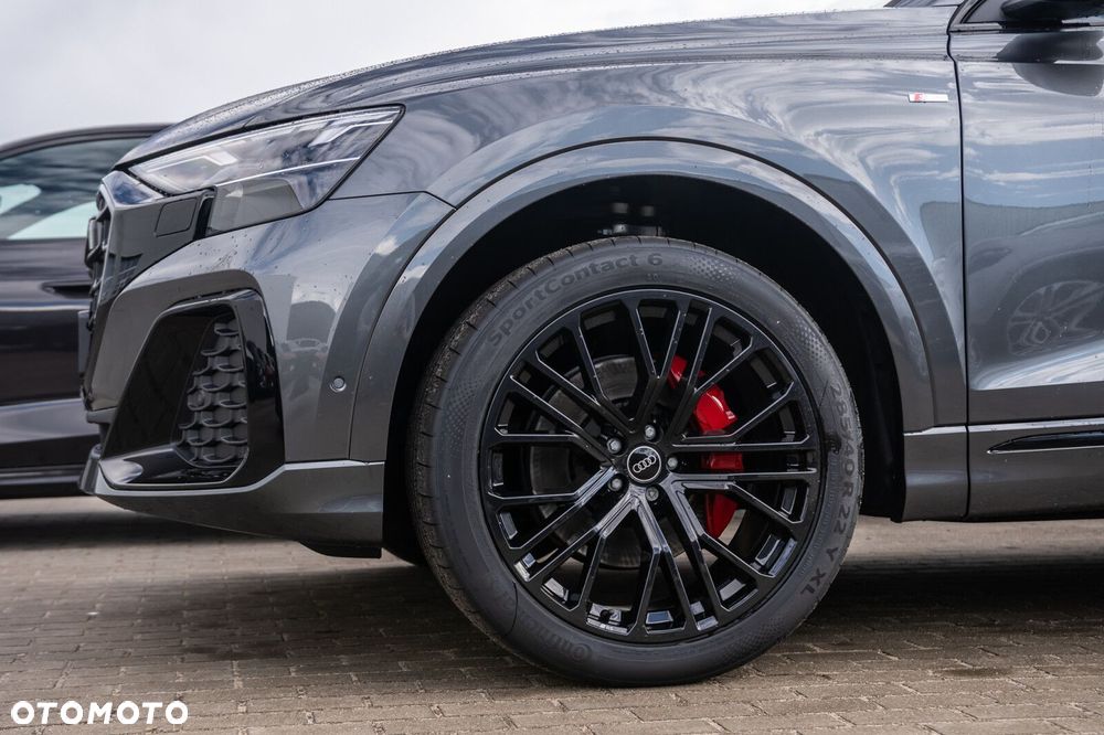 Audi Q8 - 6