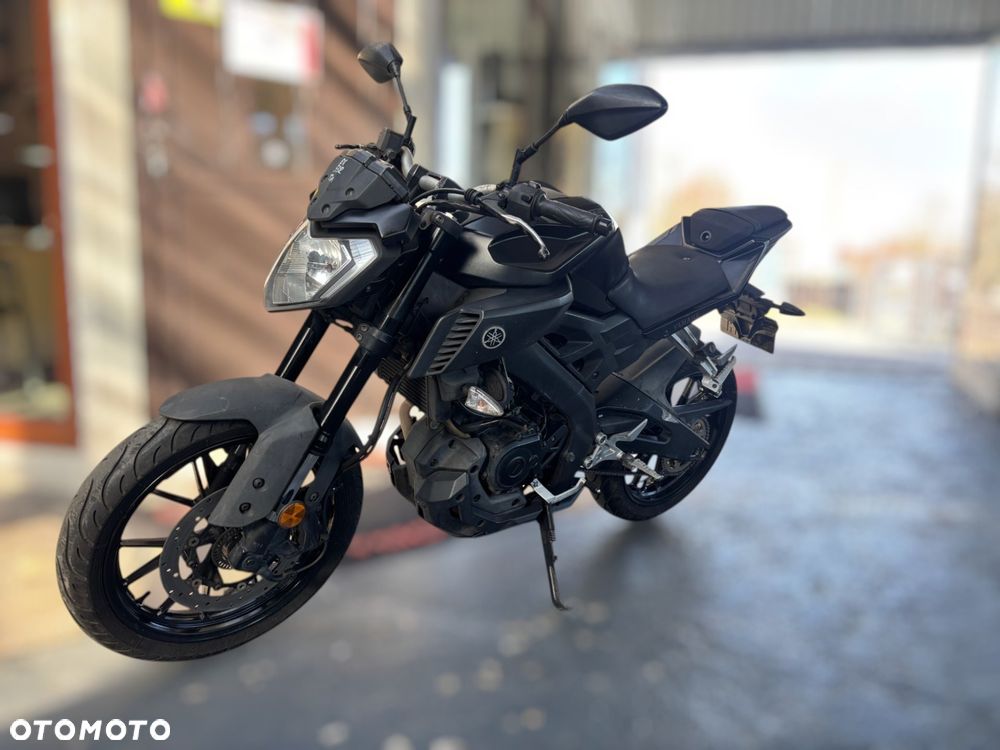 Yamaha MT - 6
