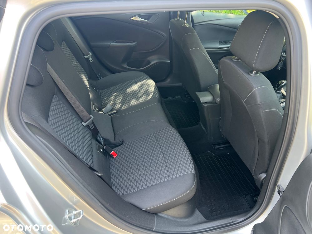 Opel Astra 1.2 T Edition S&S - 23