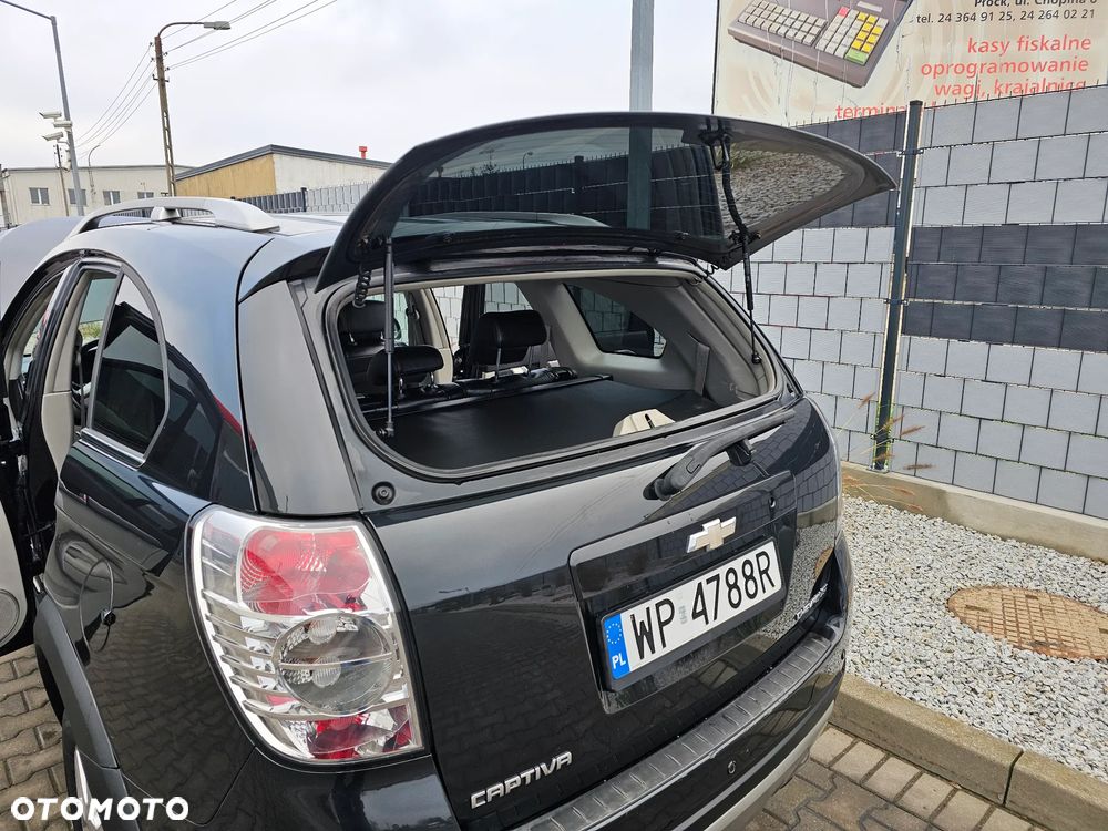 Chevrolet Captiva 2.2 D LT+ - 24