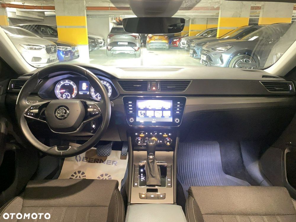 Skoda Superb - 20
