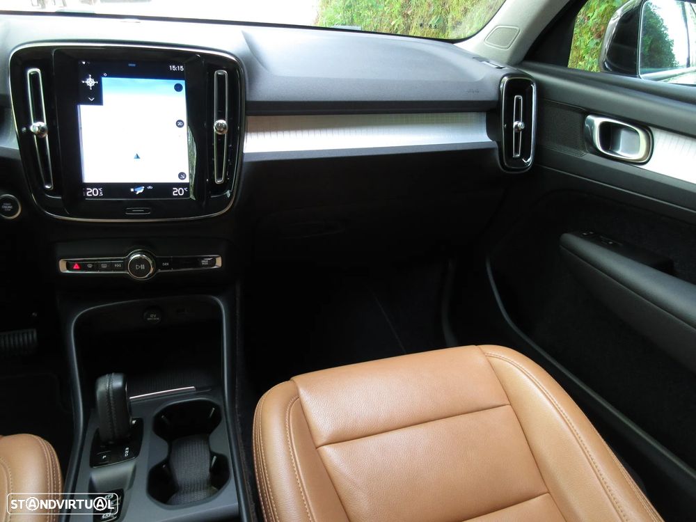 Volvo XC 40 2.0 D3 Momentum Plus Geartronic - 45