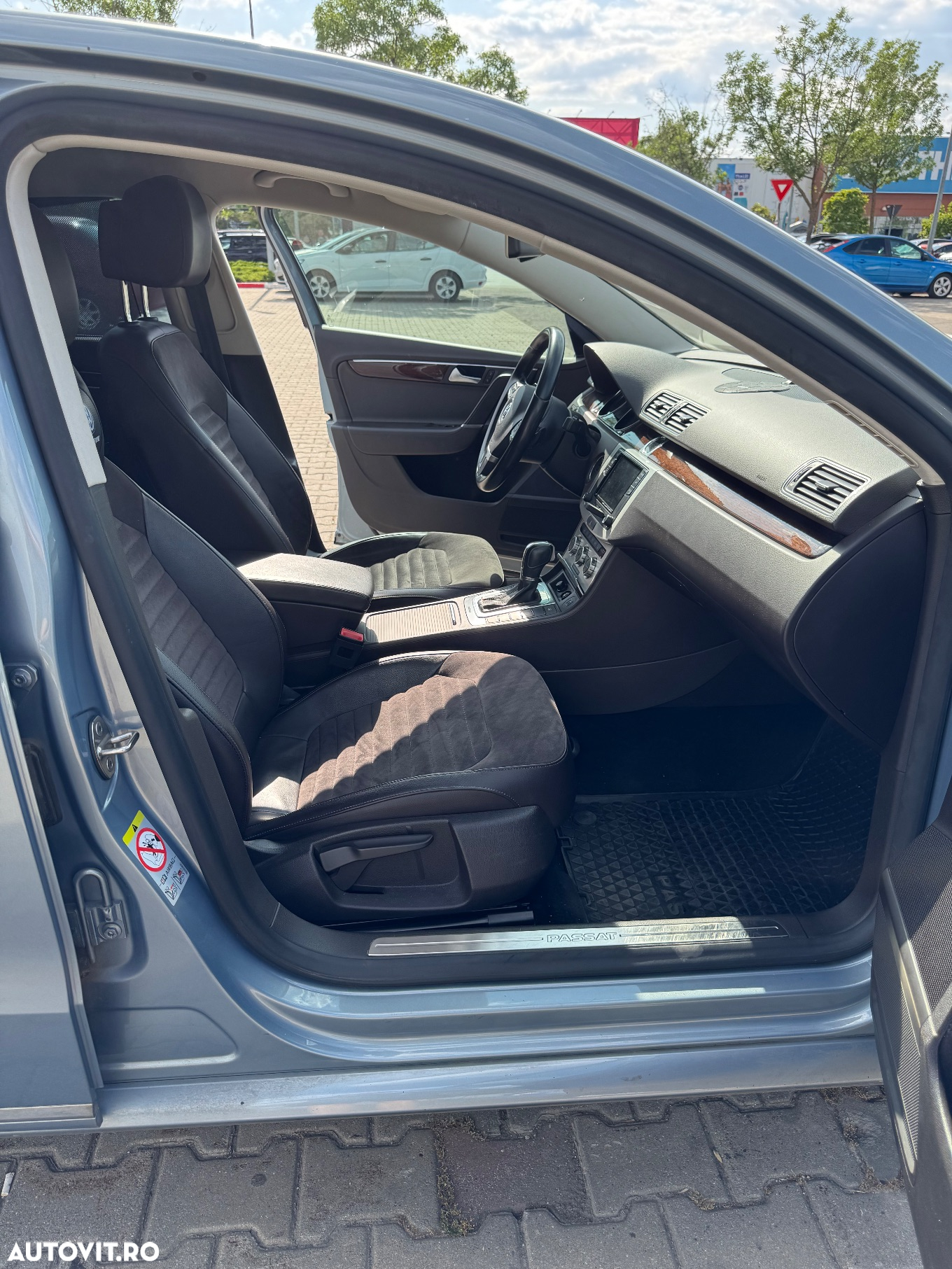 Volkswagen Passat 2.0 TDI BlueMotion Tehnology 4Motion Highline DSG - 15