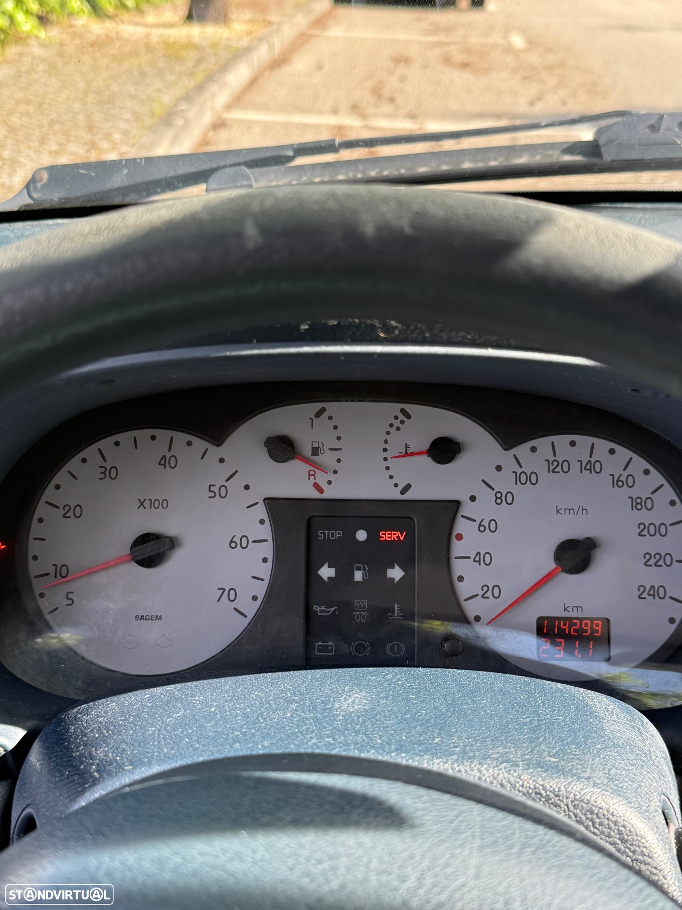 Renault Clio 1.4 16V Initiale - 19