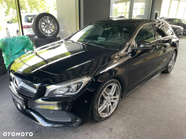 Mercedes-Benz CLA 200 7G-DCT AMG Line