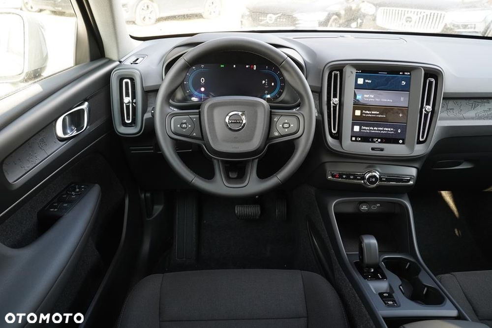 Volvo XC 40 B3 Essential - 9