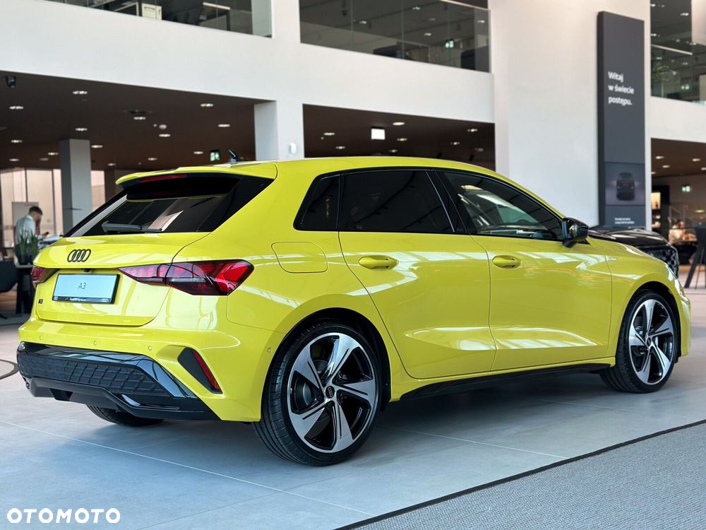 Audi A3 Sportback - 14