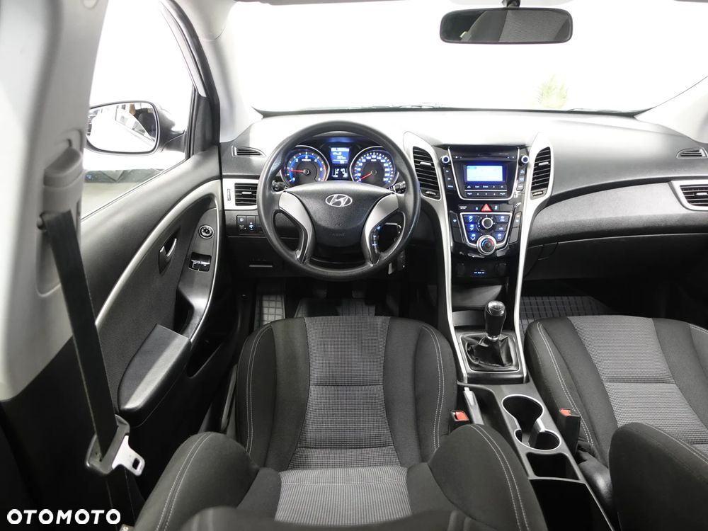 Hyundai i30 - 27