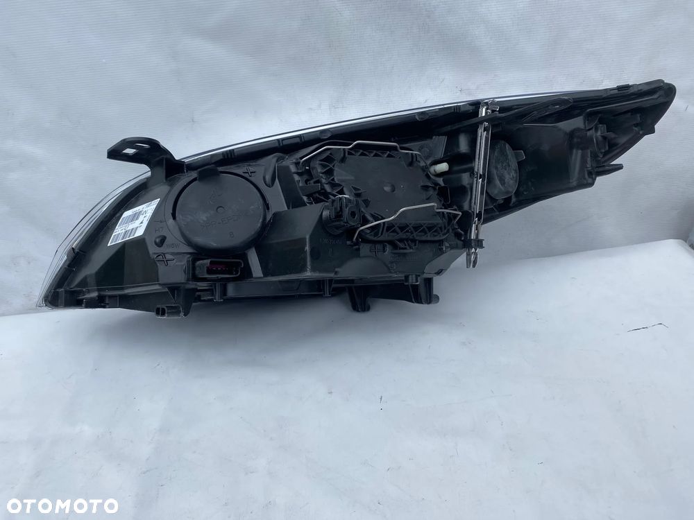 lampa megane III GT prawa eu cała - 4