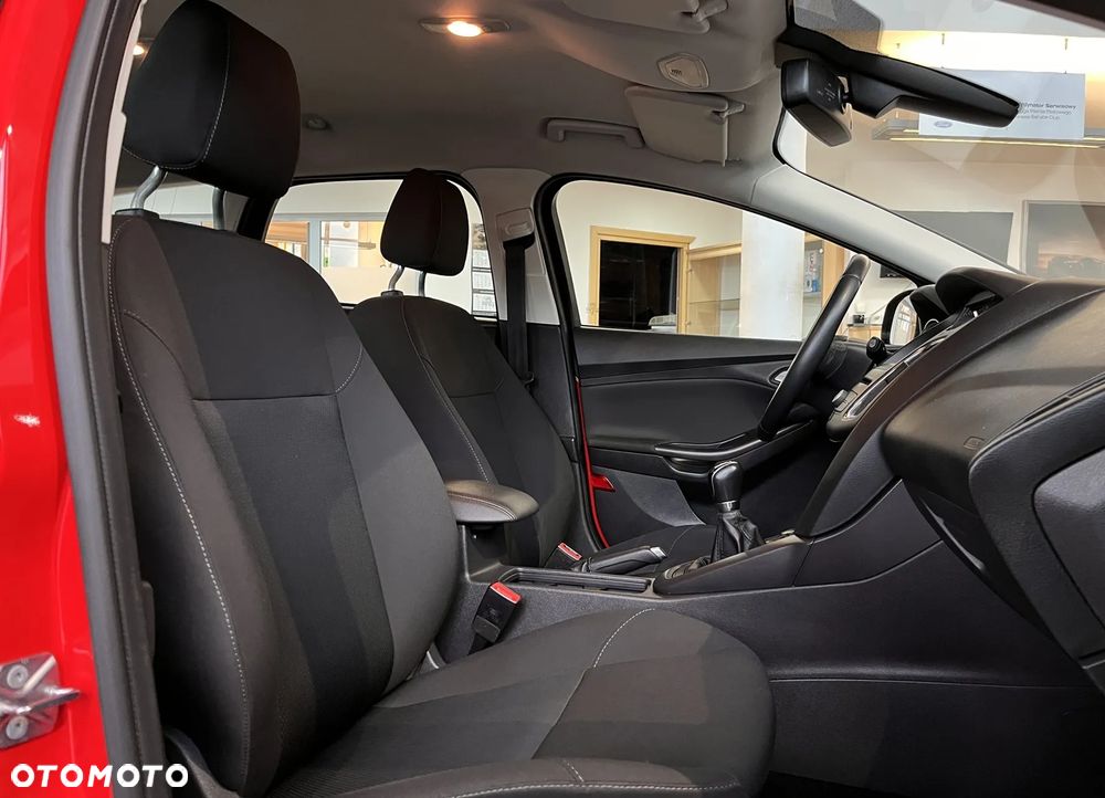 Ford Focus 1.0 EcoBoost 99g Titanium - 23