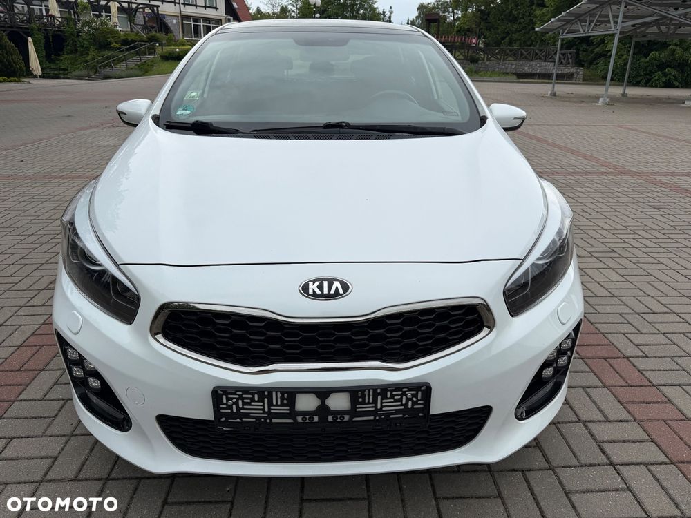 Kia Ceed 1.6 CRDi 136 ISG GT Line - 7