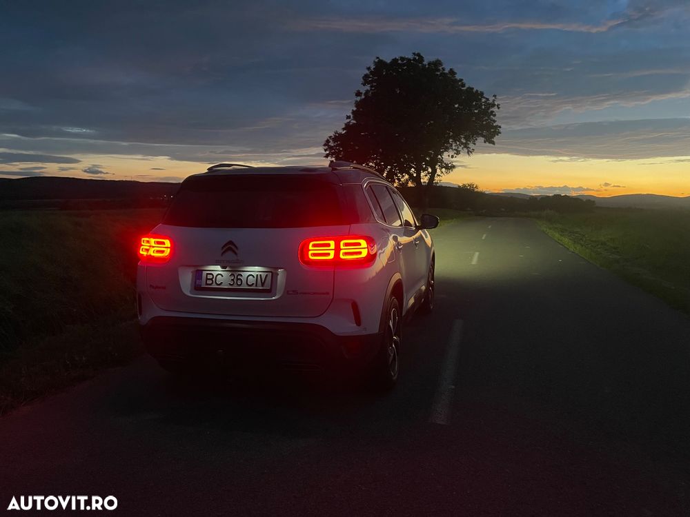 Citroën C5 Aircross 1.6 PureTech S&S EAT8 Shine - 24