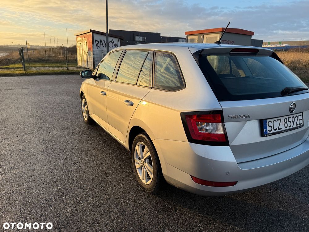 Skoda Fabia 1.0 TSI Ambition - 25
