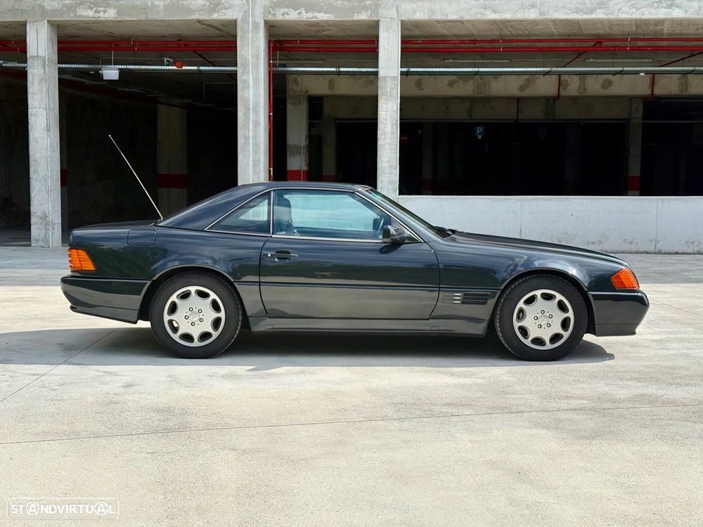 Mercedes-Benz SL 300 - 26