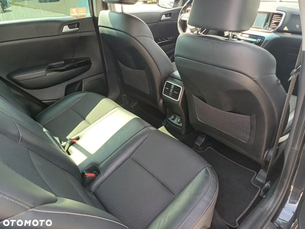Kia Sportage 1.6 GDI L 2WD - 17