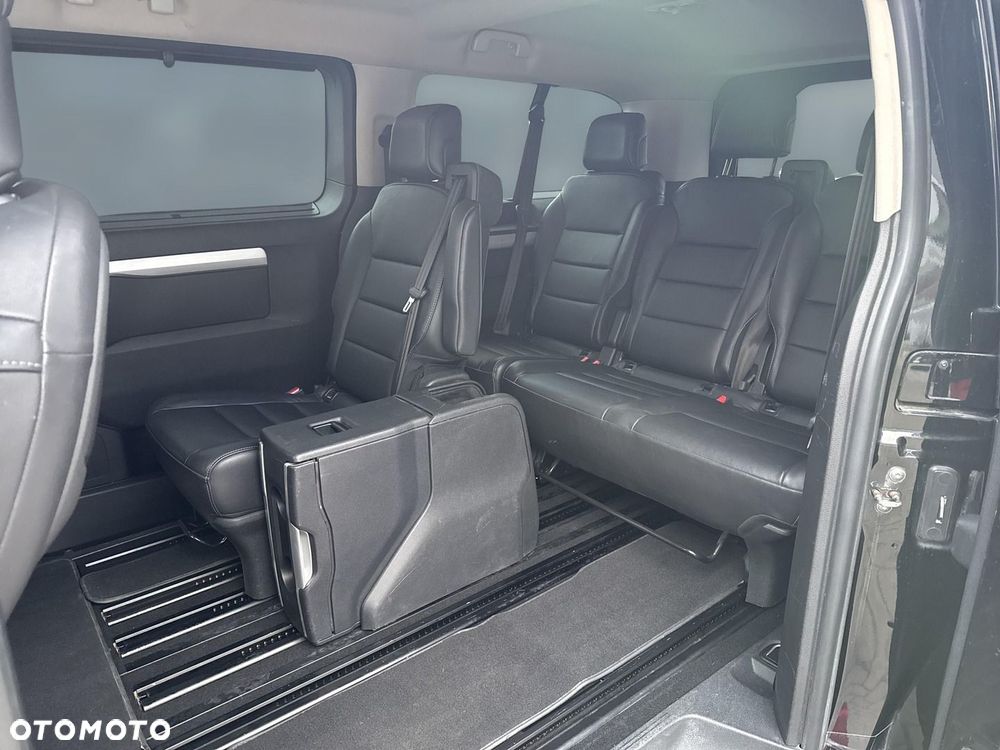 Toyota Proace Verso 2.0 D4-D Long VIP - 11