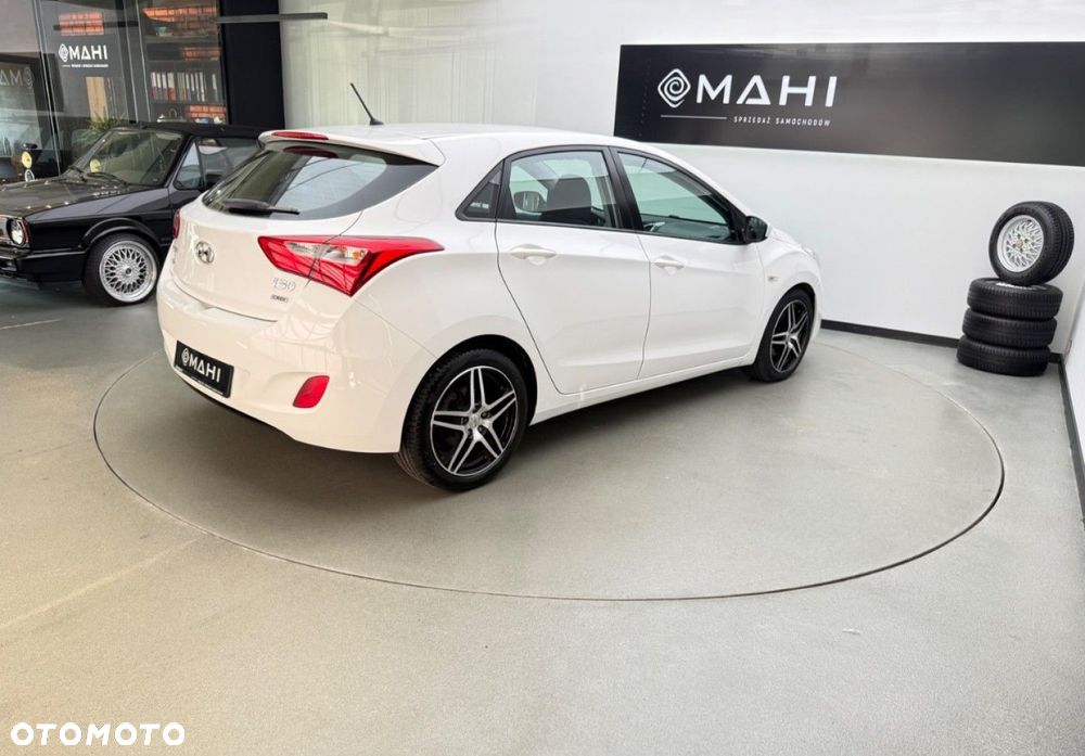 Hyundai i30 - 12