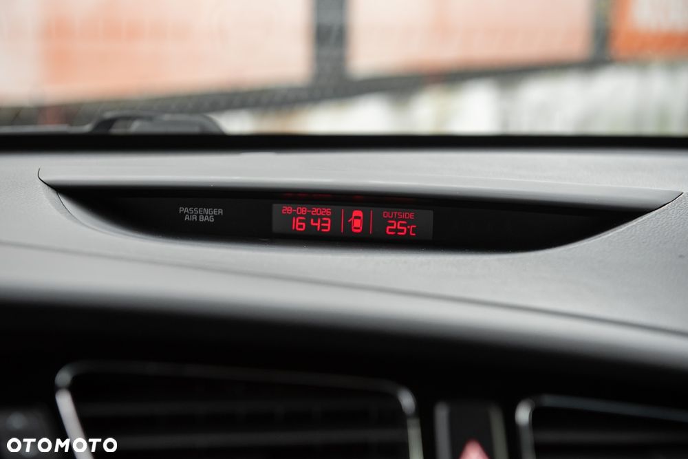 Kia Ceed 1.6 T-GDI GT L - 21