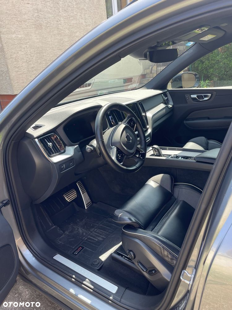 Volvo XC 60 - 8