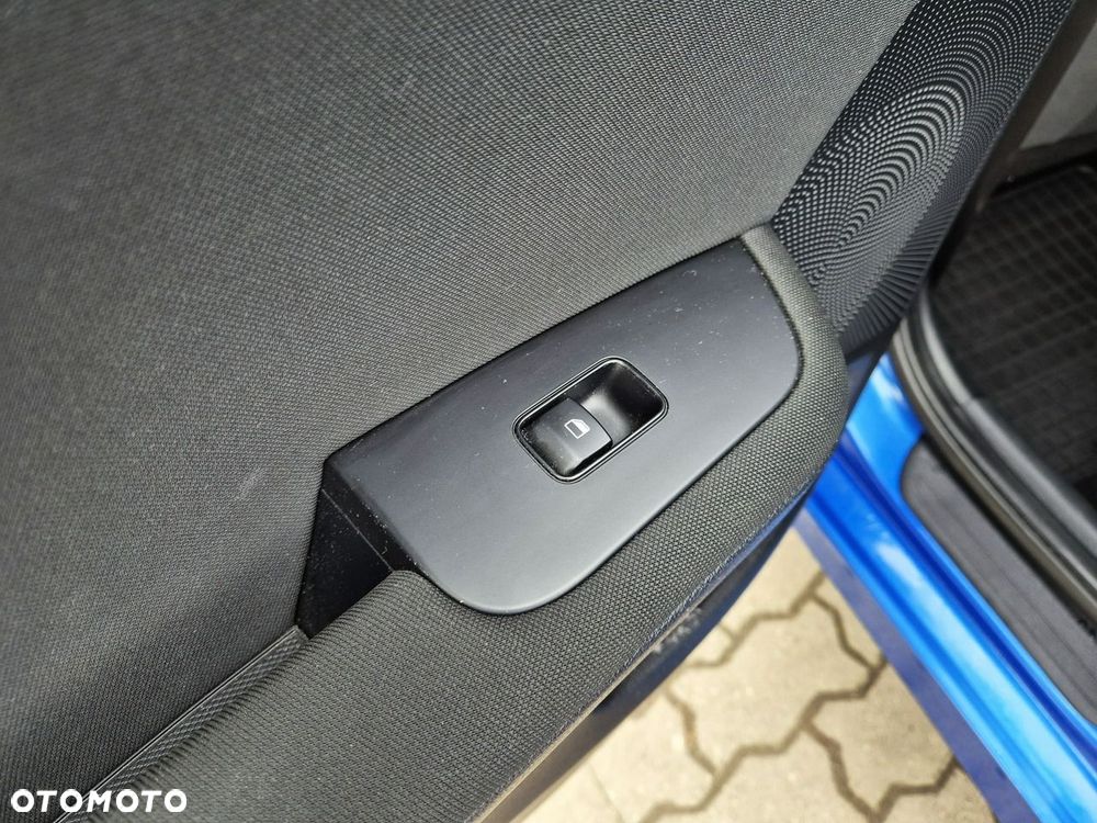 Kia Ceed 1.5 T-GDI M - 17
