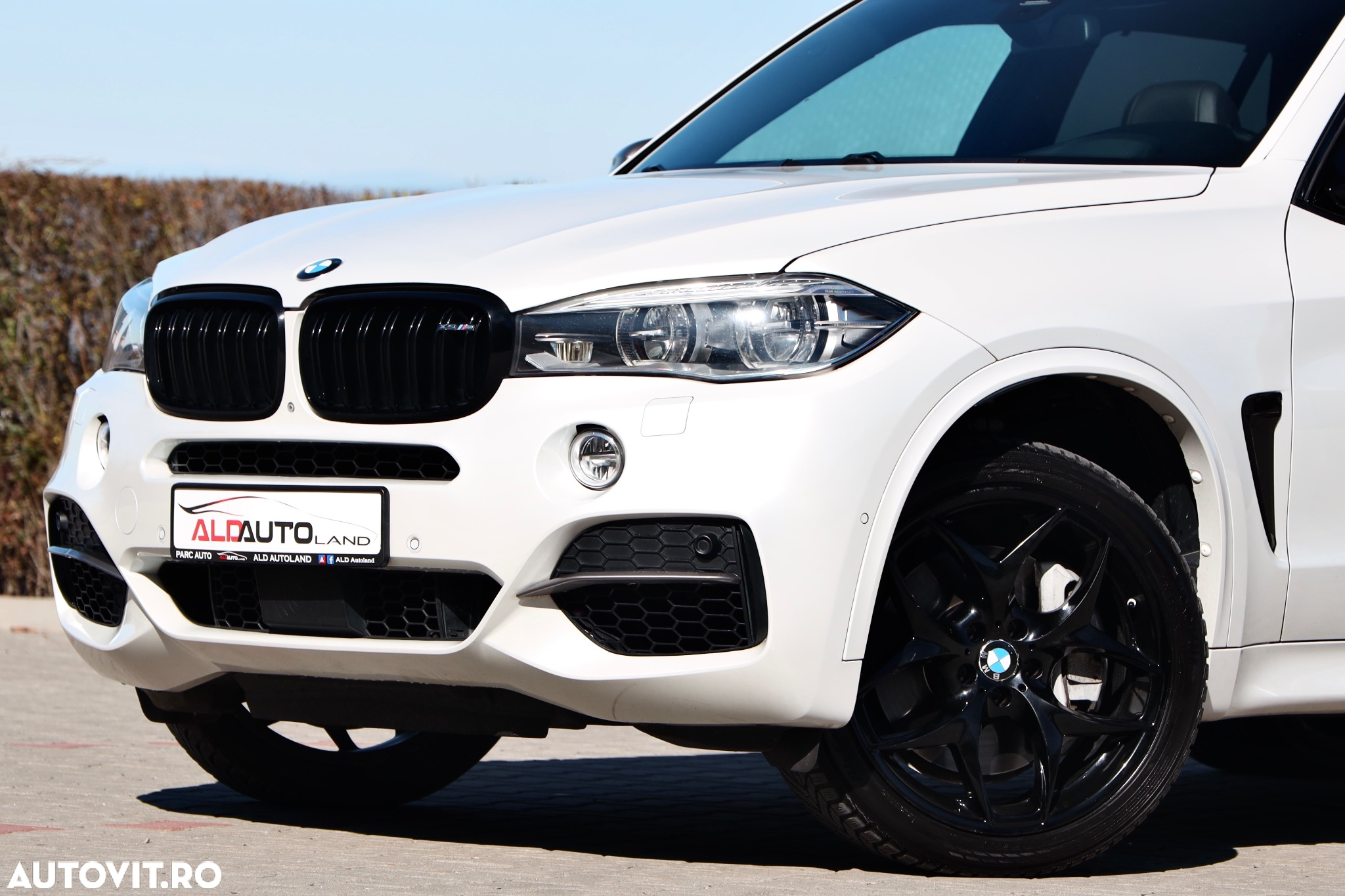BMW X5 M M50d - 33