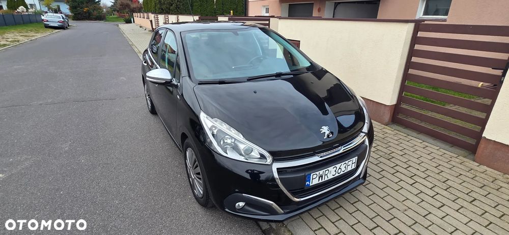 Peugeot 208 1.2 PureTech Allure - 3