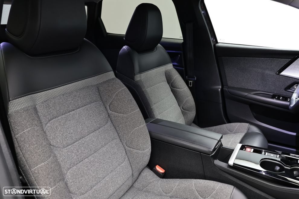 Citroën C5 X 1.6 Hybrid Feel Pack e-EAT8 - 20