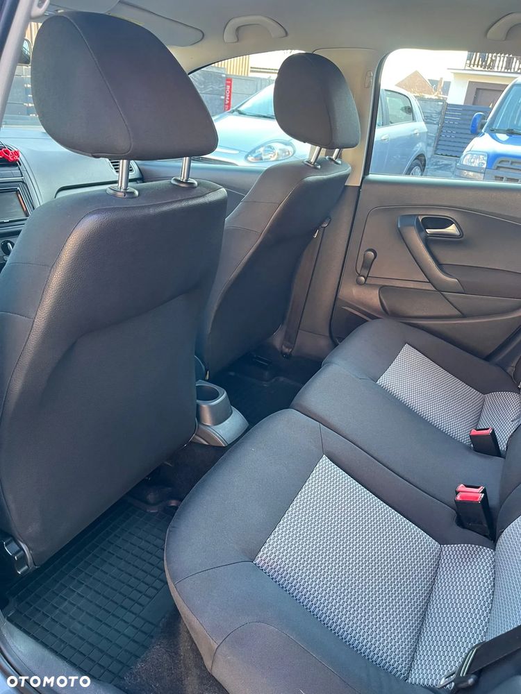 Volkswagen Polo 1.6 TDI DPF Trendline - 12